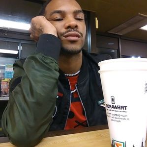 Meet your Posher, Davontae